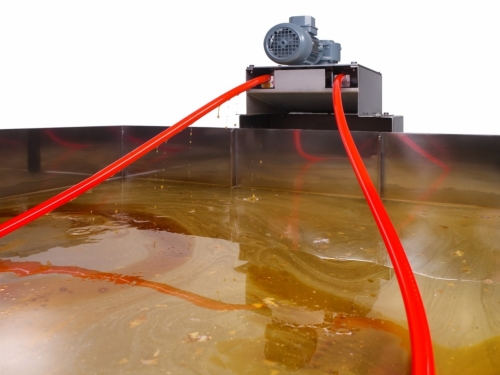 1U - Oil Skimmer